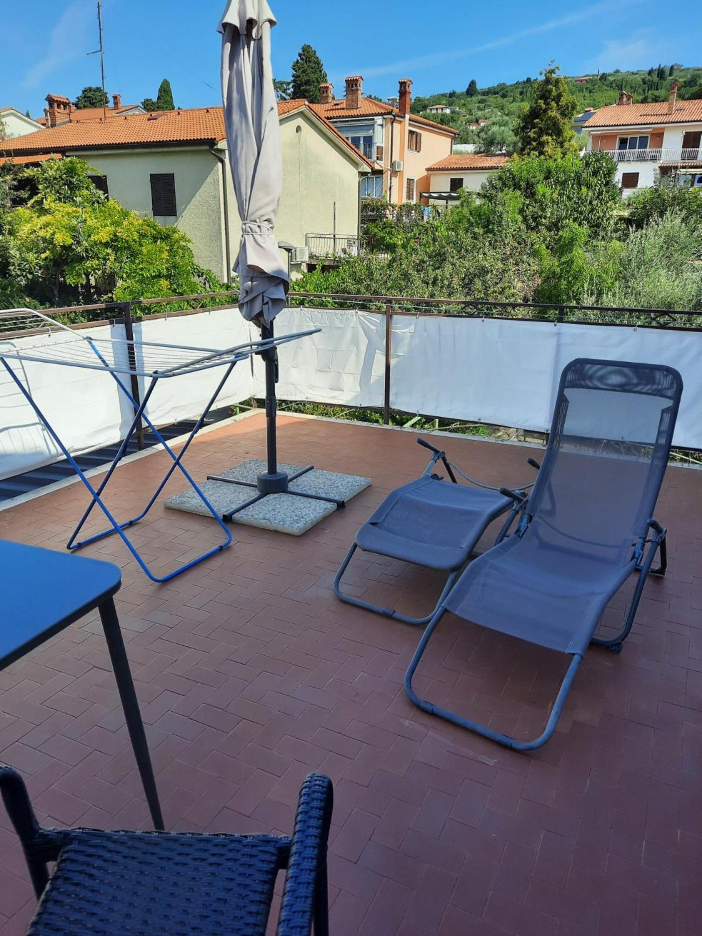 Rooms Torcello - With Shared Bathroom Portoroz Bagian luar foto